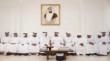 سيف بن زايد يشارك في مراسم العزاء بالنقيب سعيد البلوشي شهيد الواجب